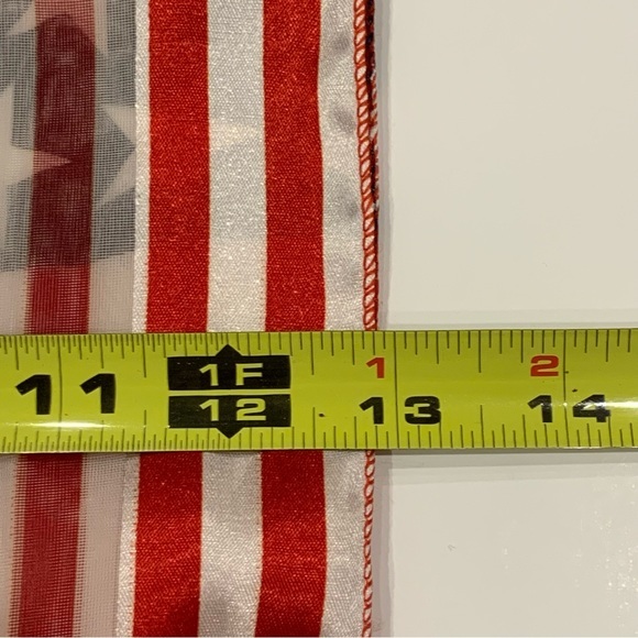 American Flag‎ Stars & Stripes Scarf - Picture 3 of 4